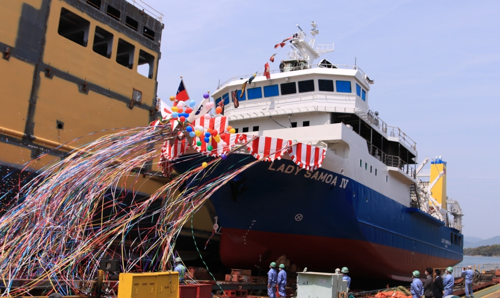 LADY SAMOA IV』 | 過去の進水式 | 内海造船株式会社 NAIKAI ZOSEN 